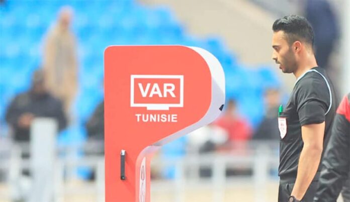 VAR-tunisiab تجميد حكمي قيراط وشرايط بعد هدف الإفريقي المثير للجدل