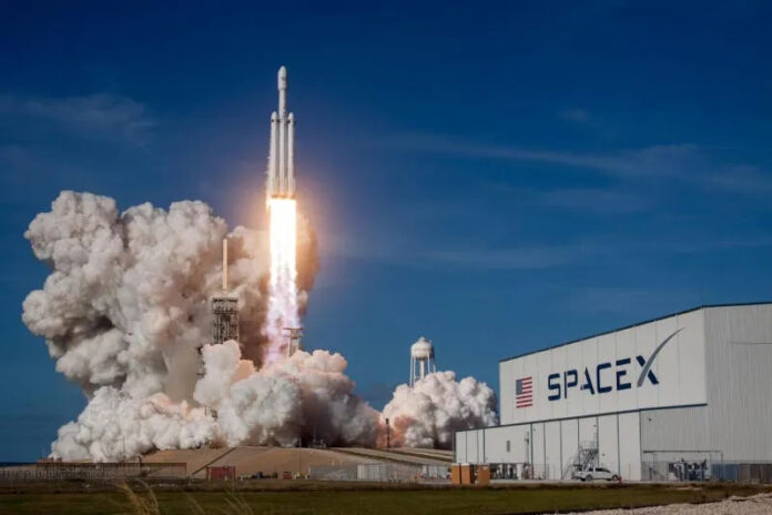 285 SpaceX تخطط لأكبر اكتتاب عام في التاريخ