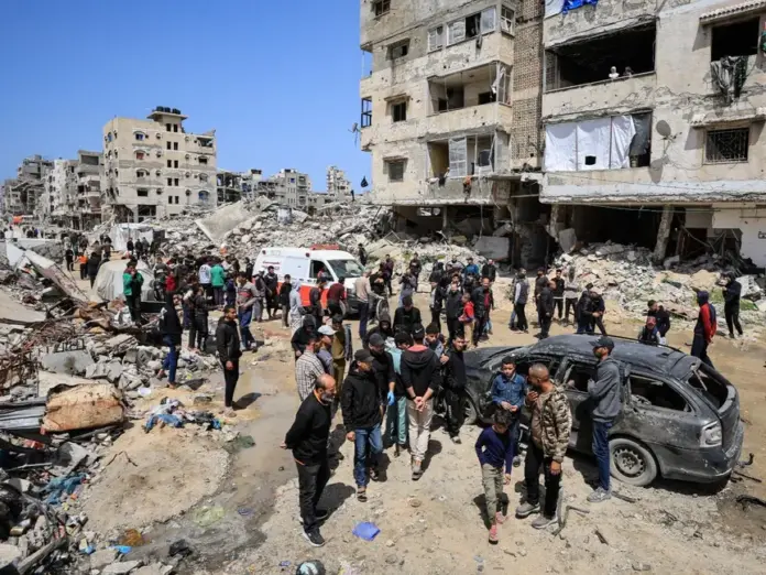 MnFeeofcbB_1776900660 مقتل 5 فلسطينيين في غارة إسرائيلية شمال غزة