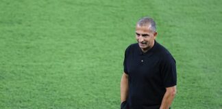 إقالة صبري لموشي تقترب بعد خماسية السويد