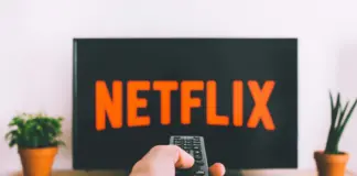 نتفليكس تستخدم الذكاء الاصطناعي لاختيار الأفلام