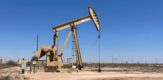 ارتفاع أسعار النفط مع تصاعد أزمة مضيق هرمز