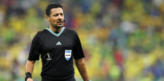 الفيفا يعلن حكام المربع الذهبي ونهائي مونديال 2026