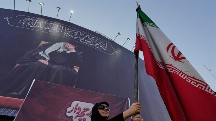 إيران تنظم مراسم تشييع وطنية لعلي خامنئي