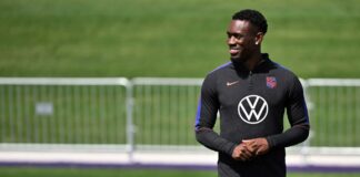 الفيفا يرفع إيقاف بالوغون قبل مباراة بلجيكا