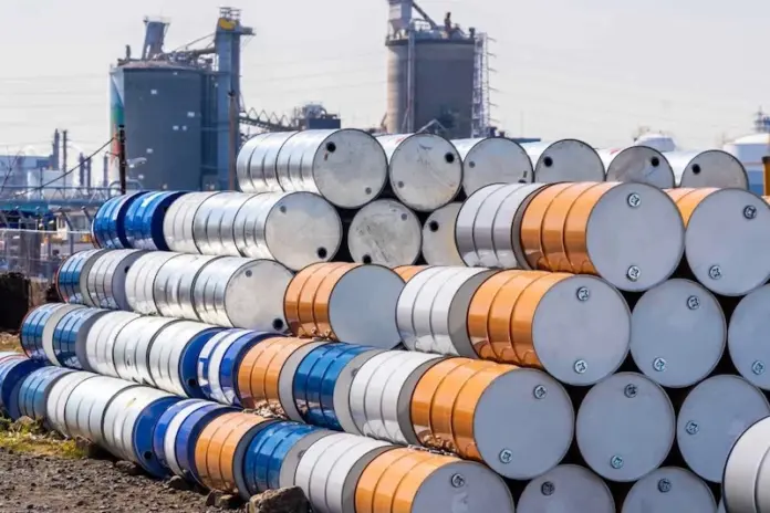petrole-baril أسعار النفط تقفز 12% خلال أسبوع