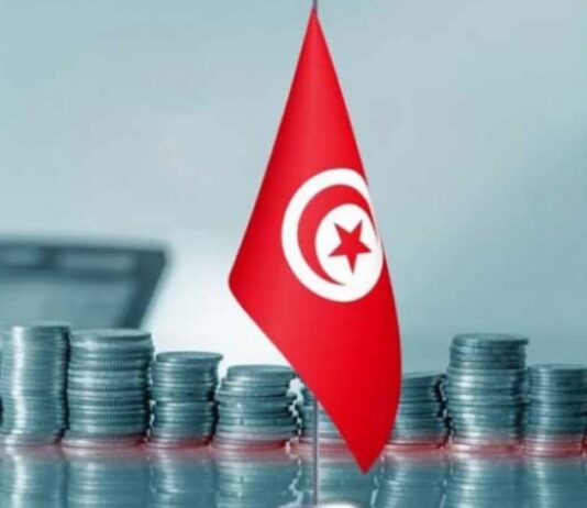 محطة توزيع وقود في تونس على خلفية ارتفاع نفقات الدعم في مشروع ميزانية 2027