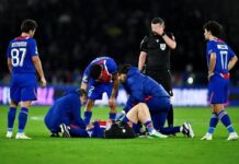 Khvicha Kvaratskhelia, ailier du Paris Saint-Germain, lors du match contre Barcelone en Ligue des champions